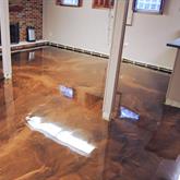 Metallic Reflector Floor