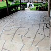 Random pattern patio